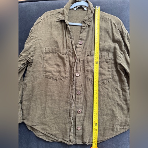 Zara 100% Linen Oversized Shirt in Khaki - Picture 9 of 10